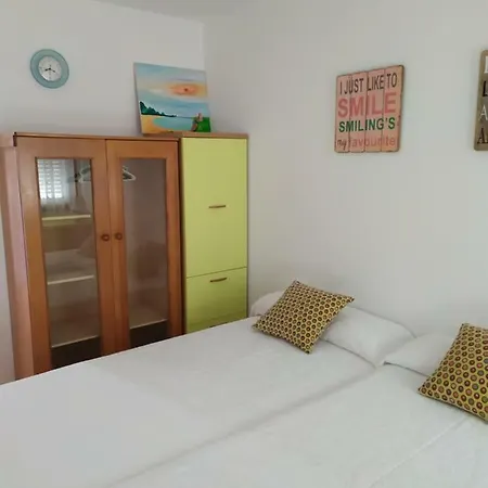 Apartamento 3 *