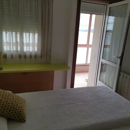 3 * Vilagarcía de Arousa